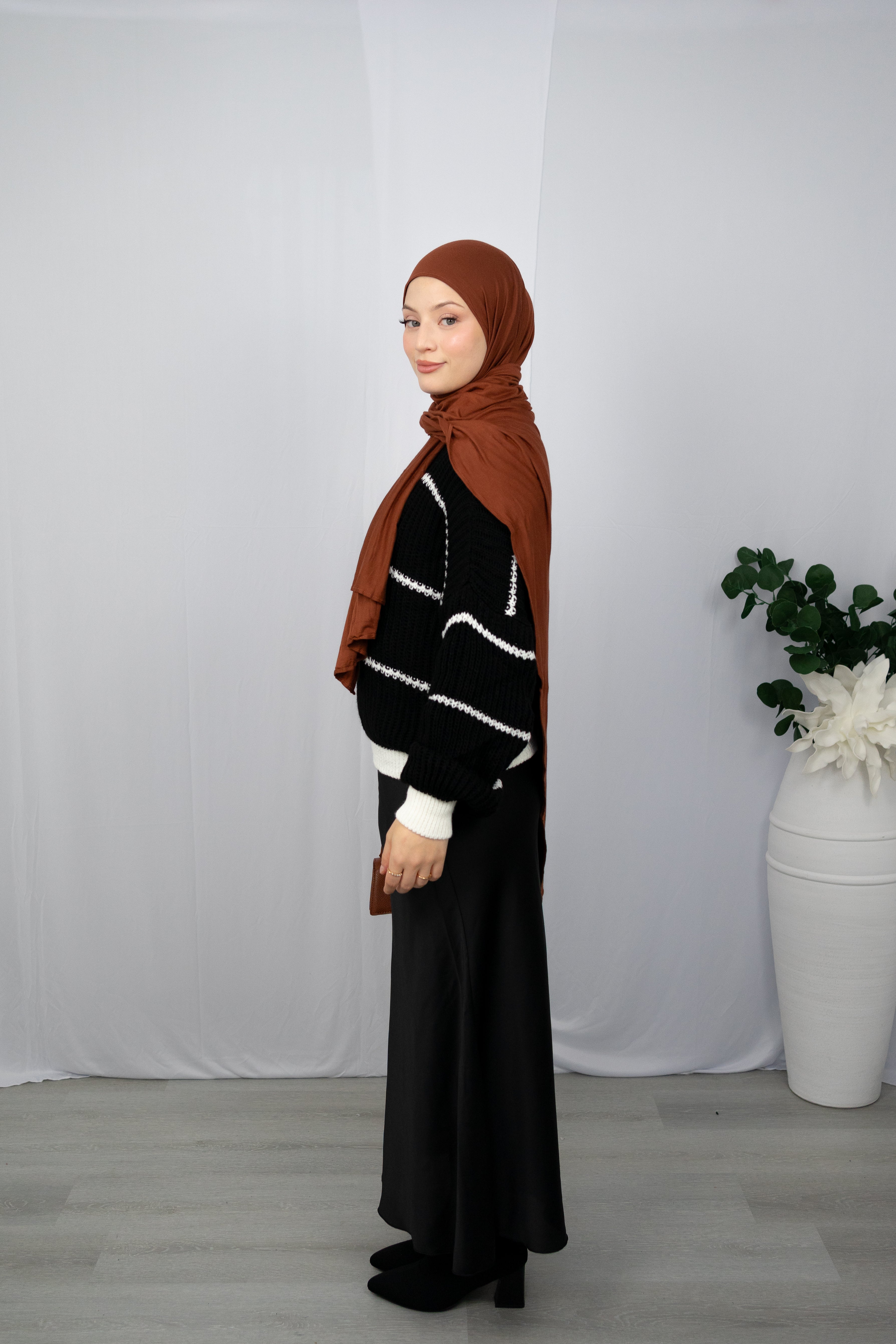 SATIN ROCK IN SCHWARZ