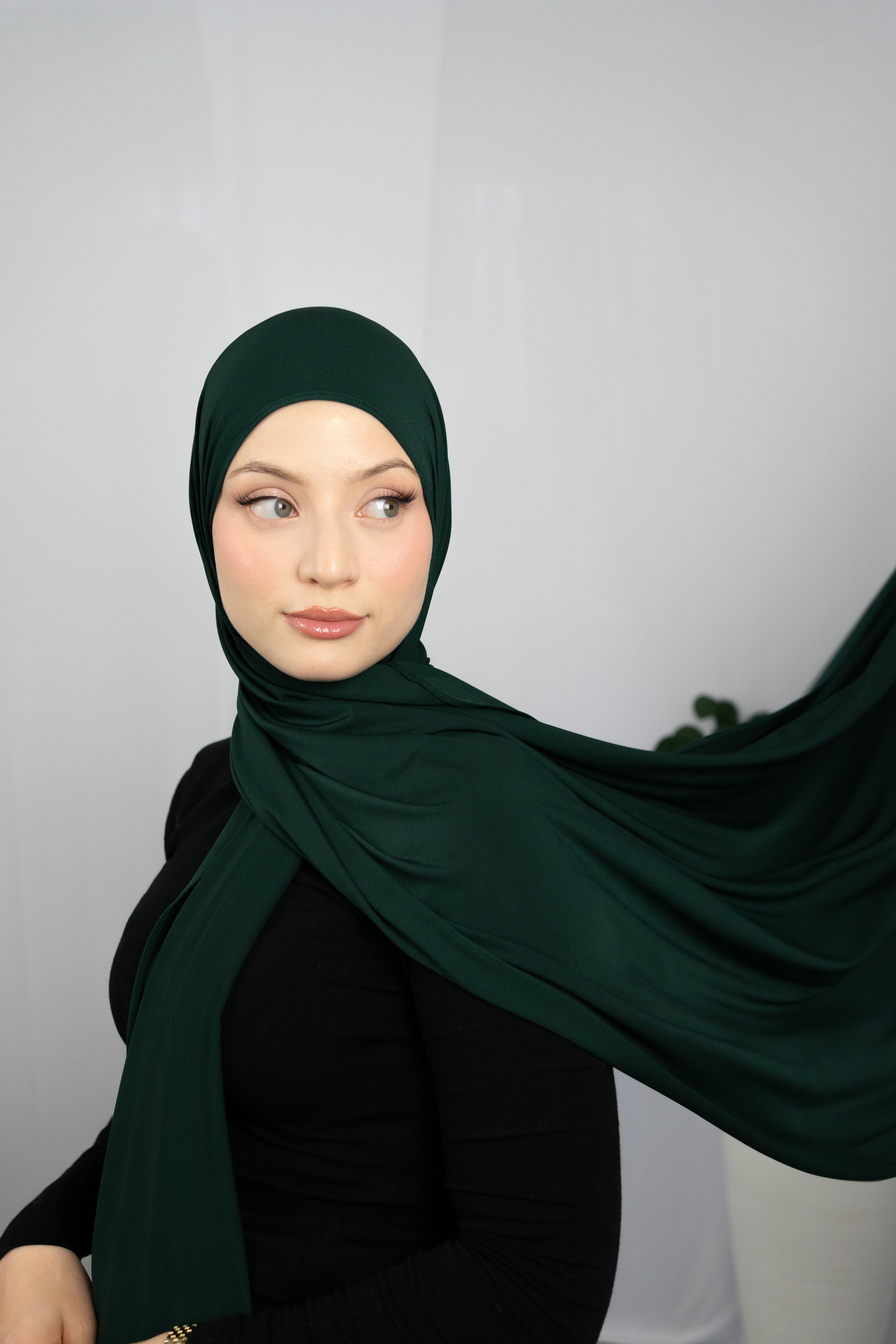 JERSEY-HIJAB IN ALPINE GRÜN