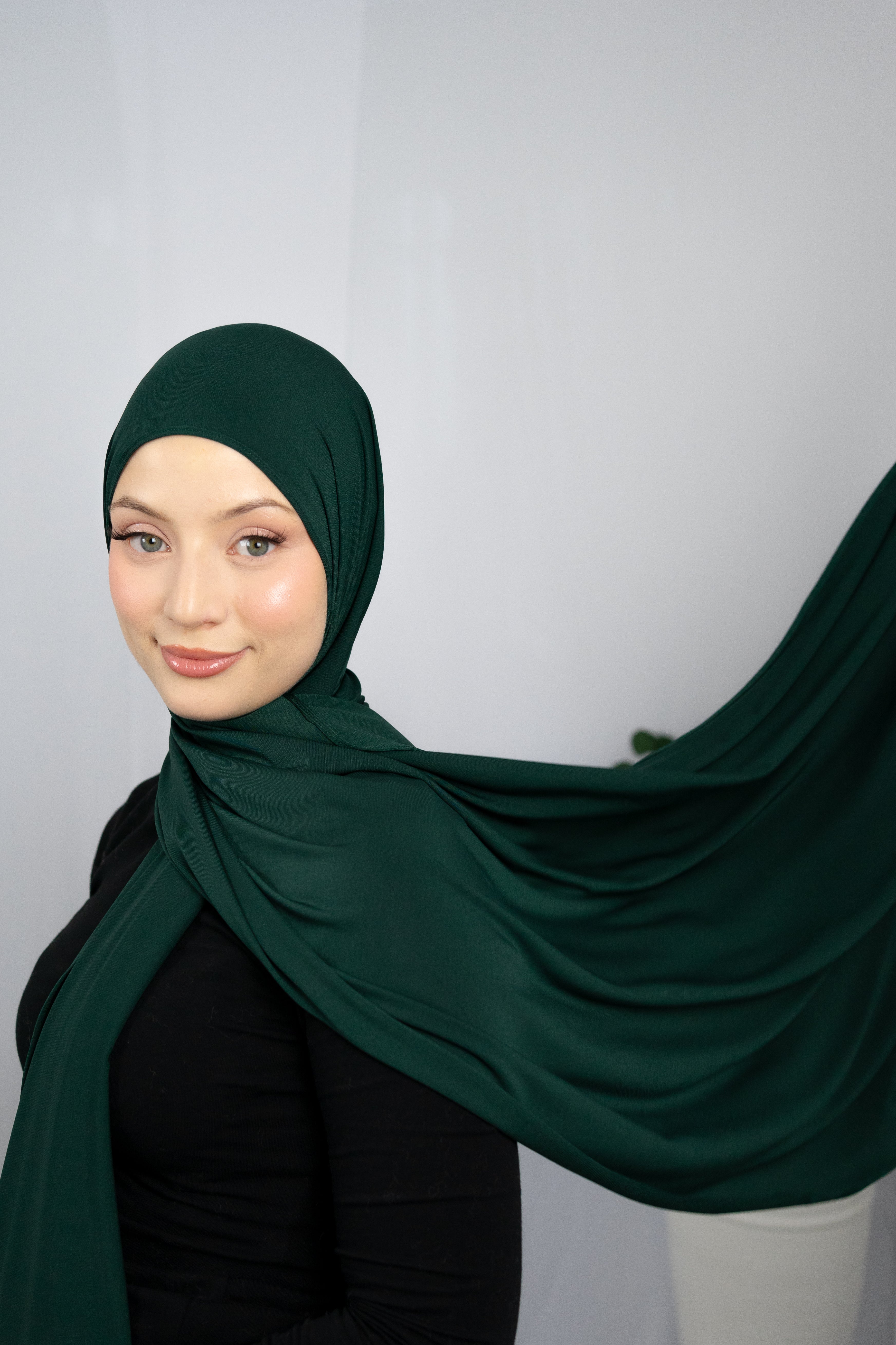 JERSEY-HIJAB IN ALPINE GRÜN