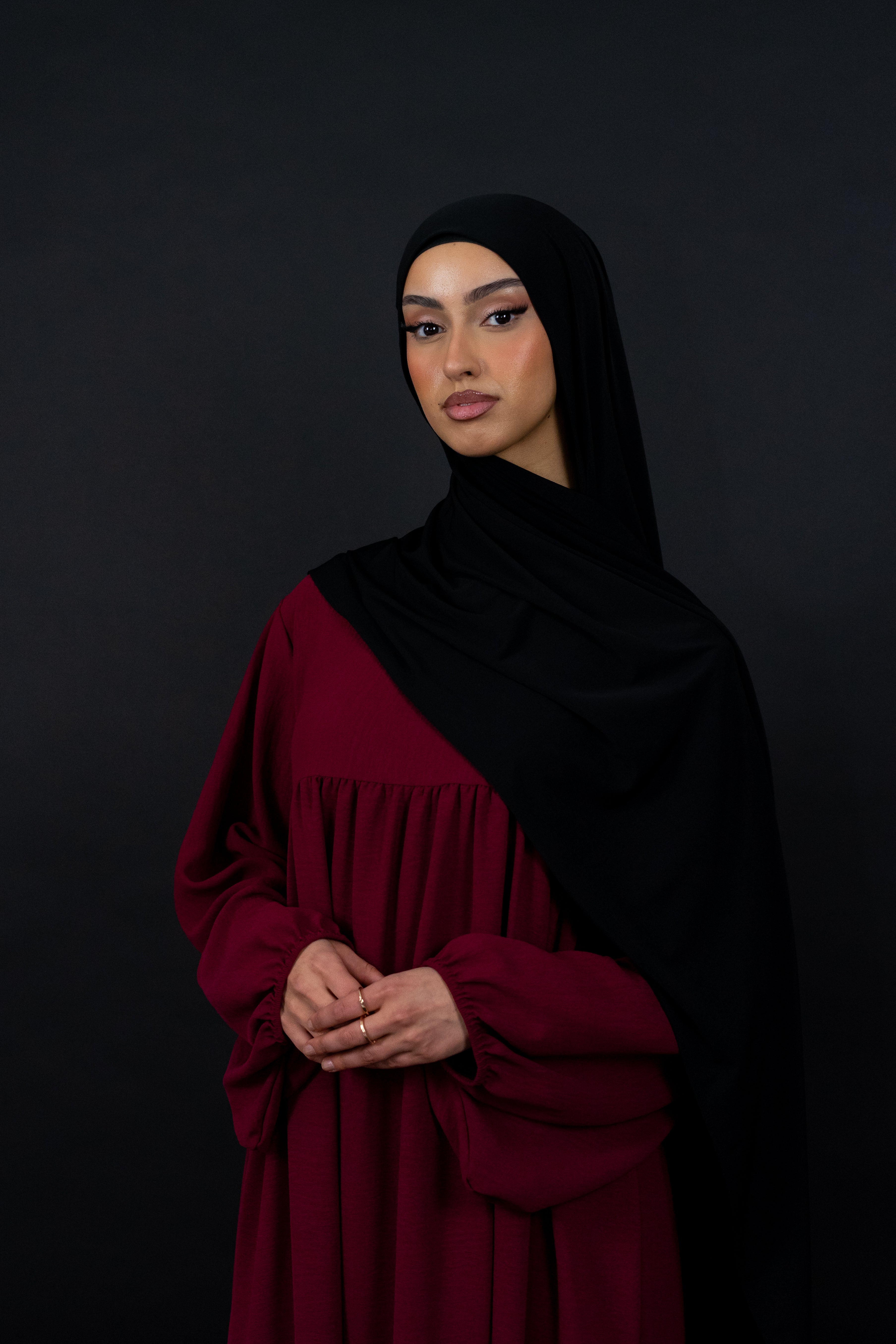 Jazz Abaya in Burgunderrot