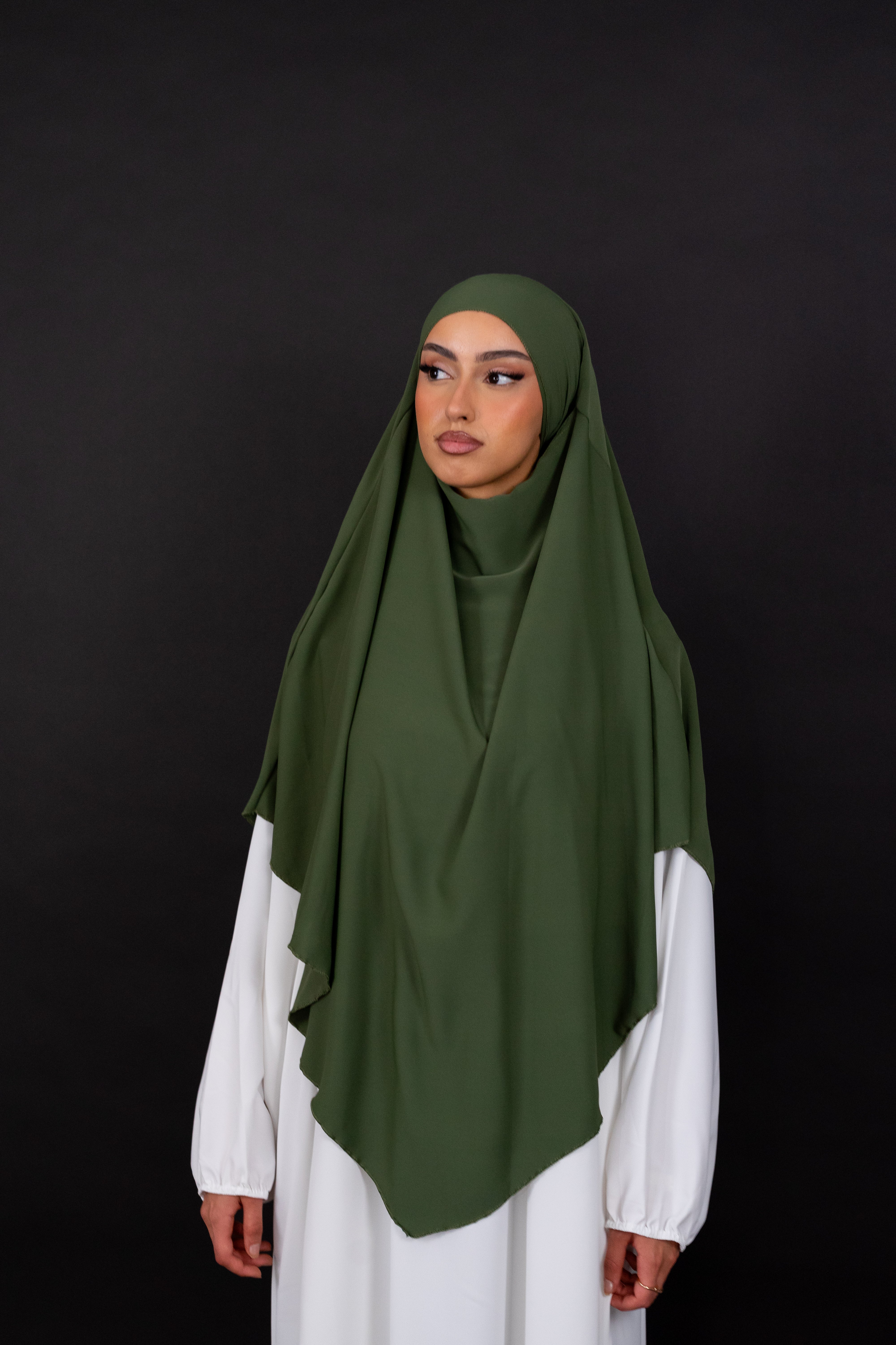 Eleganter Khimar in der Farbe Khaki