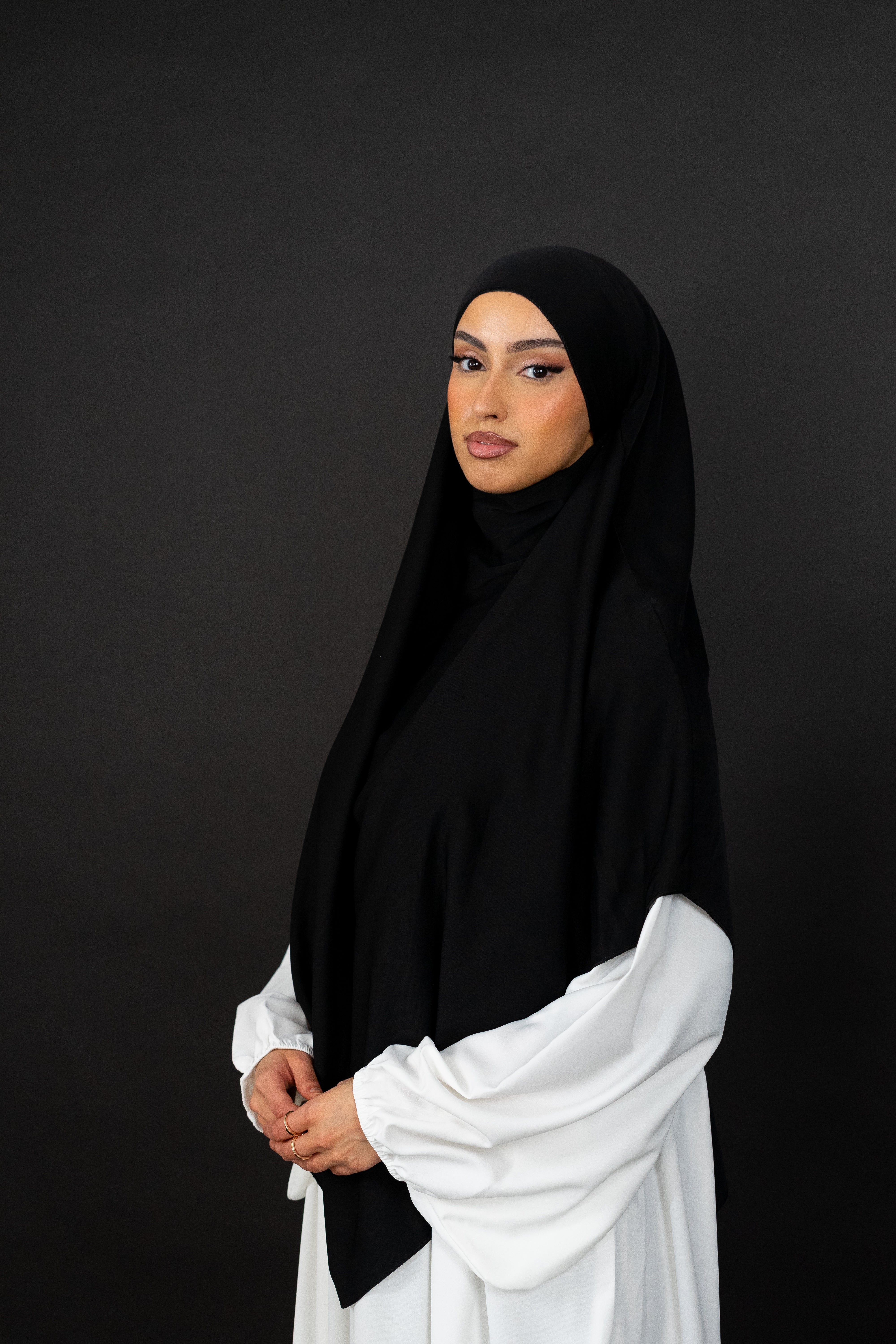 Eleganter Khimar in der Farbe Schwarz