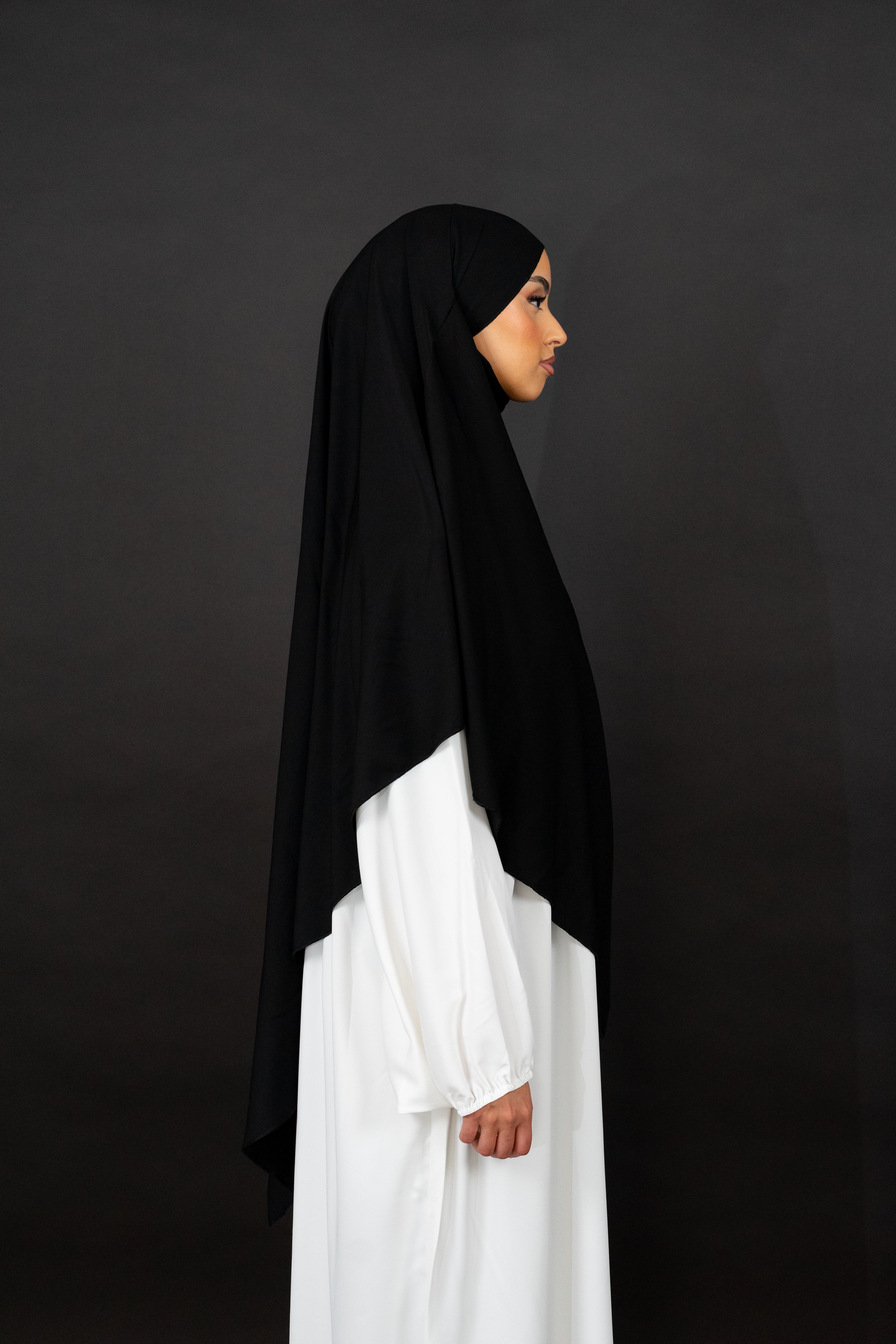 Eleganter Khimar in der Farbe Schwarz
