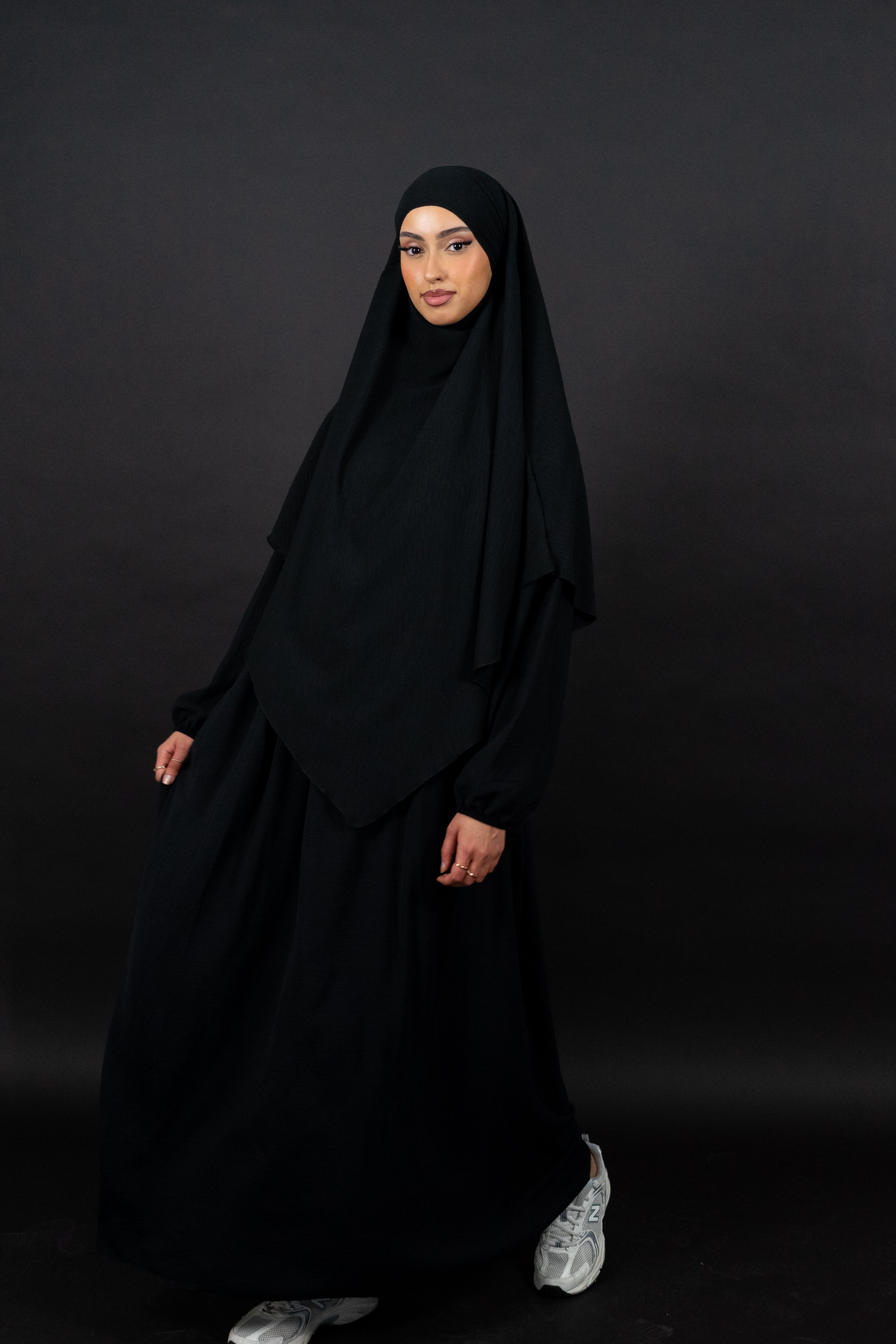 Nadira Abaya Set in Schwarz