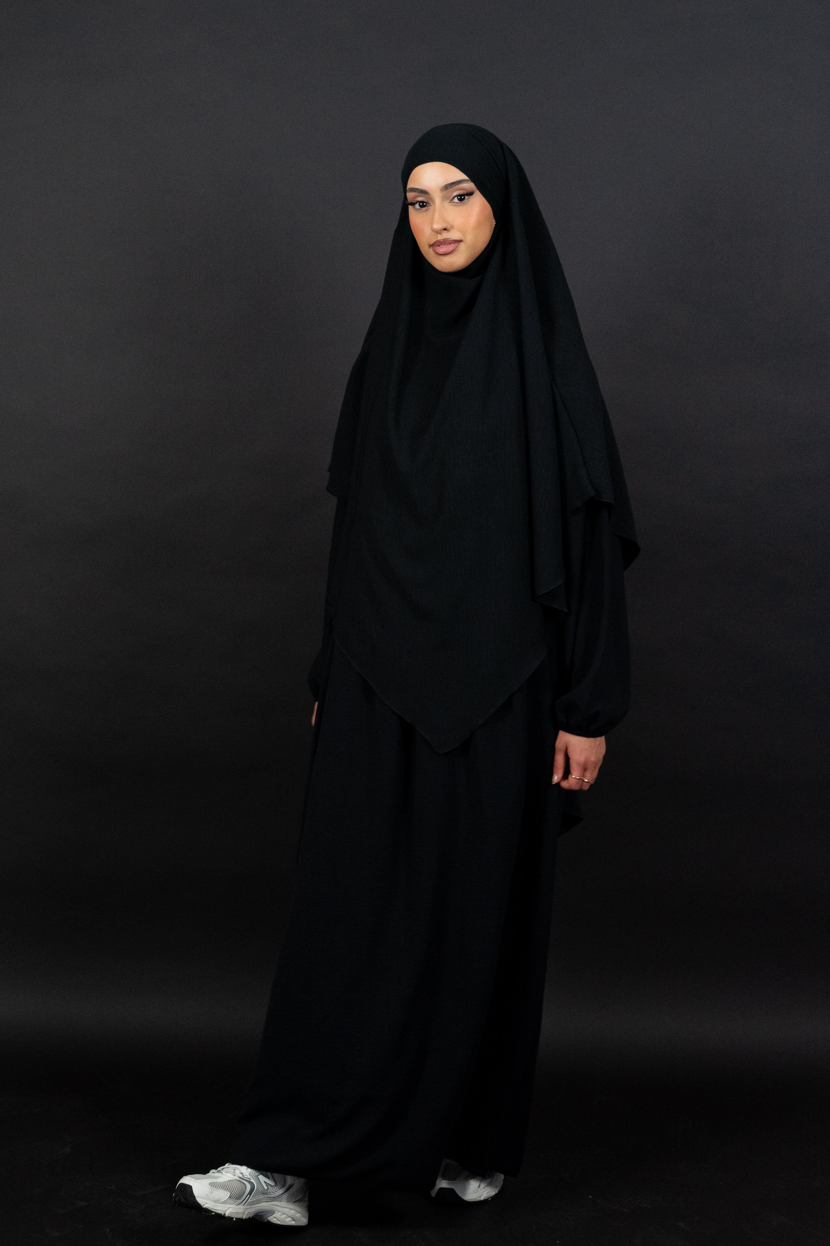 Nadira Abaya Set in Schwarz