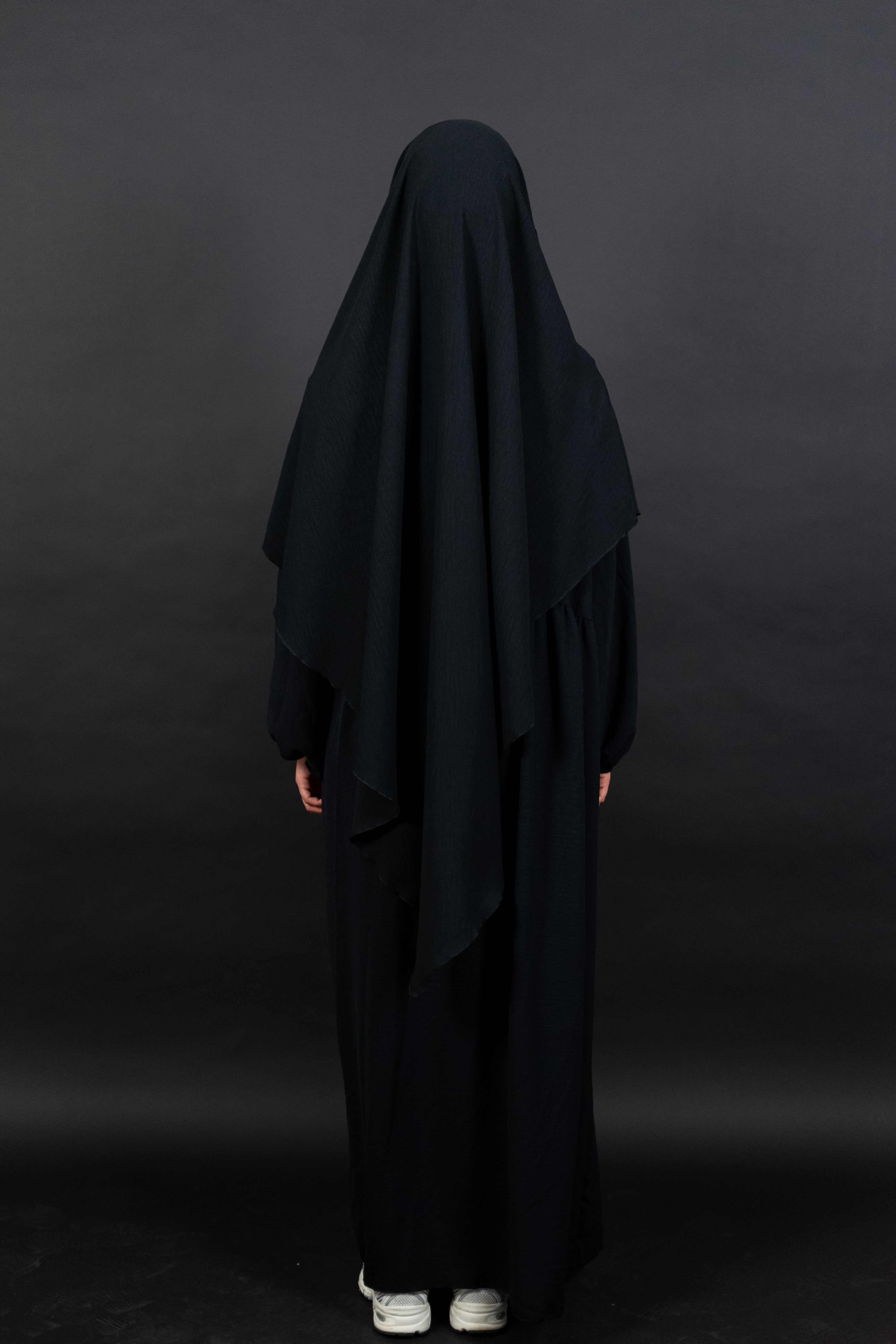 Nadira Abaya Set in Schwarz