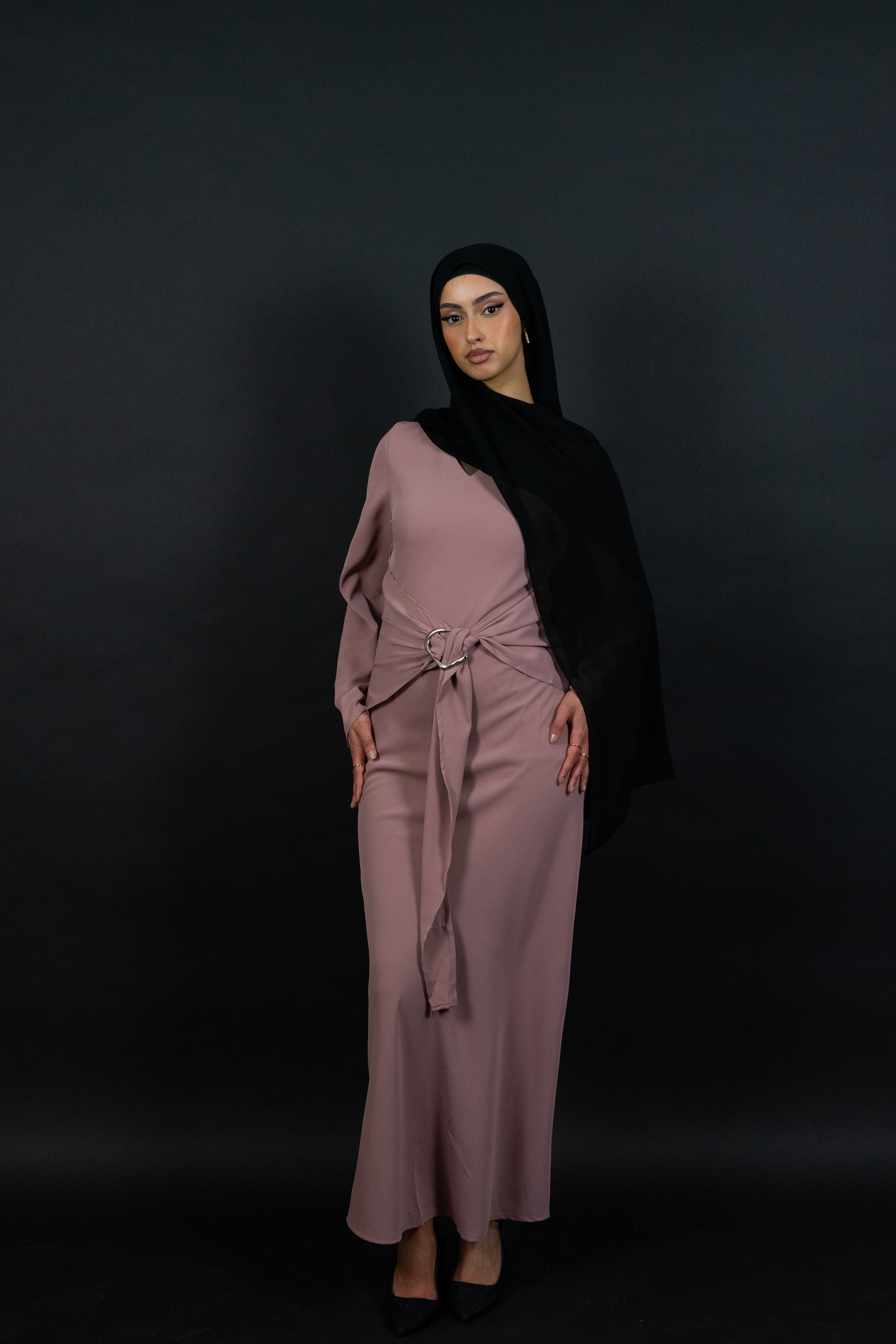 Blush Kleid mit Gürtel Detail